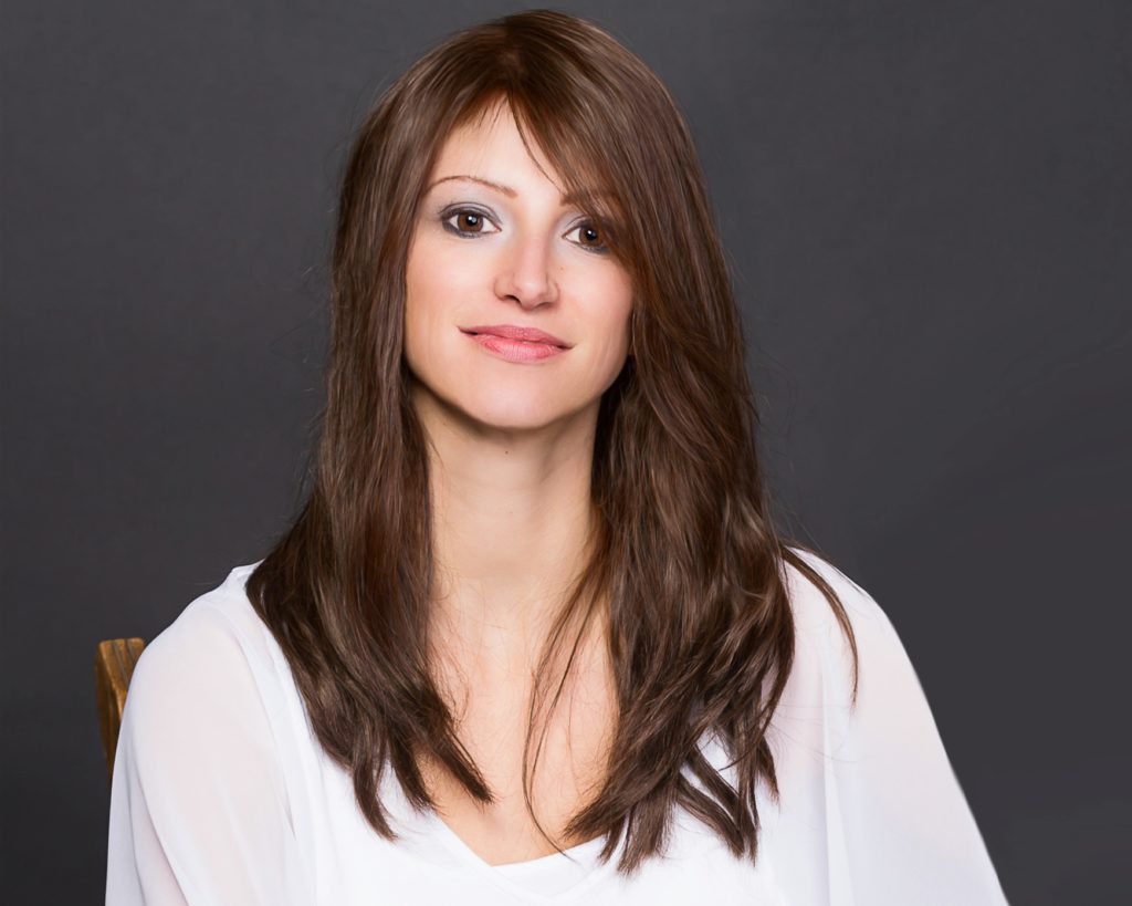 Für Sie Eigene Modellaufnahme zur Wirkung eines Haarteils bei einer Frau
